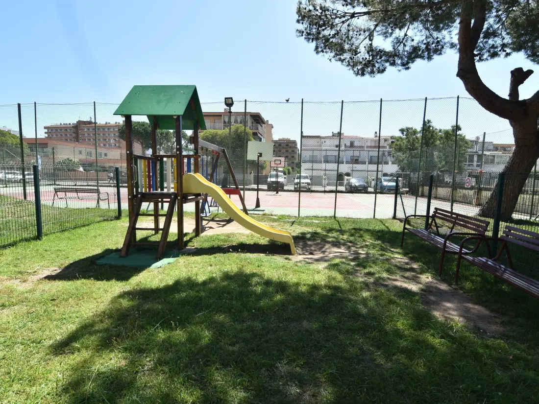 Location de Vacances Roses 919