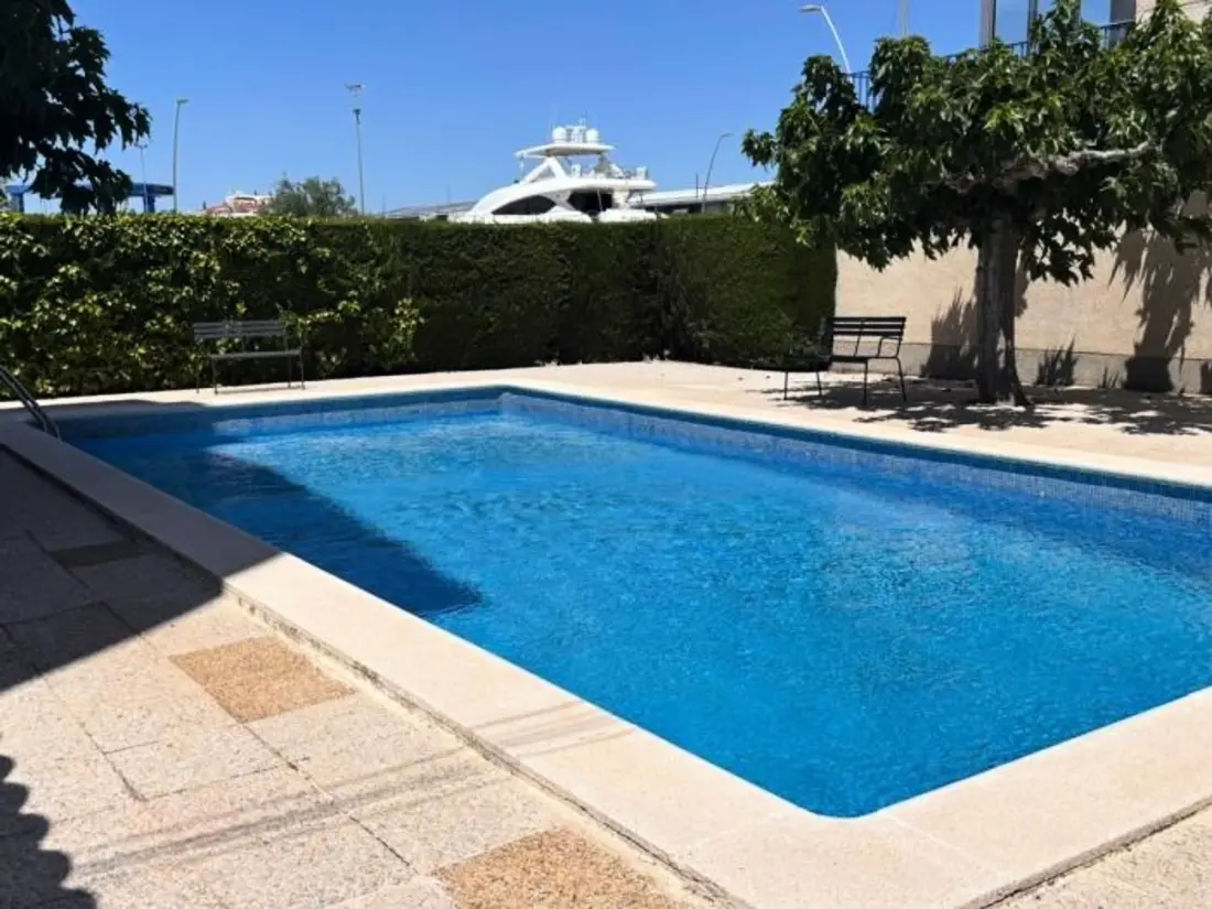 Location de Vacances Roses 936