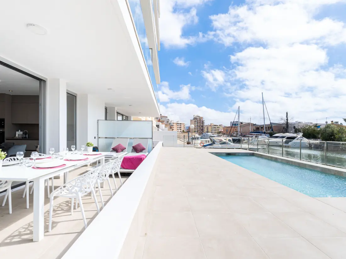 Location de Vacances Roses 955
