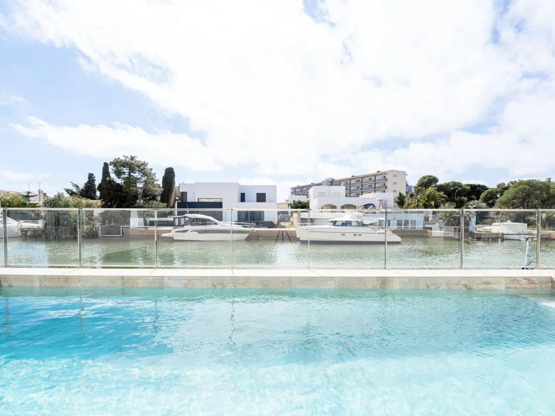 Location de Vacances Roses 955
