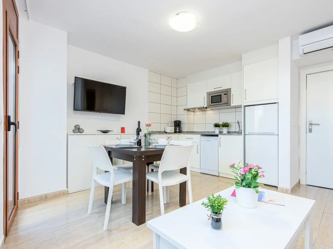 Location de Vacances Roses 957