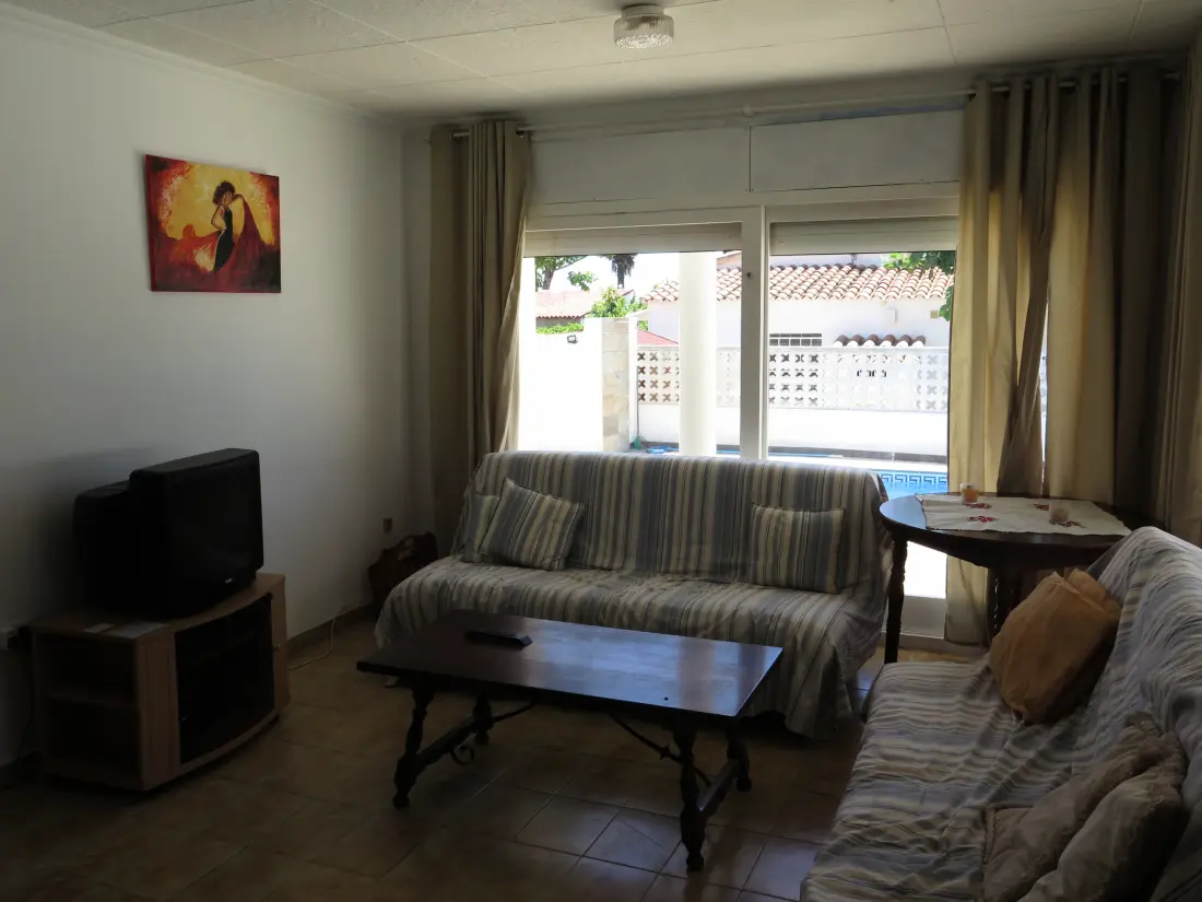 Maison de Vacances Roses 1003