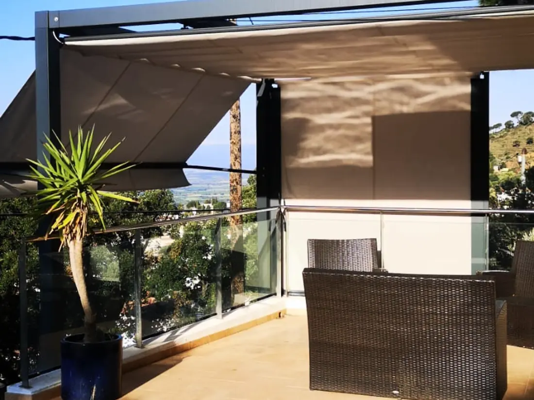 Maison de Vacances Roses 1006