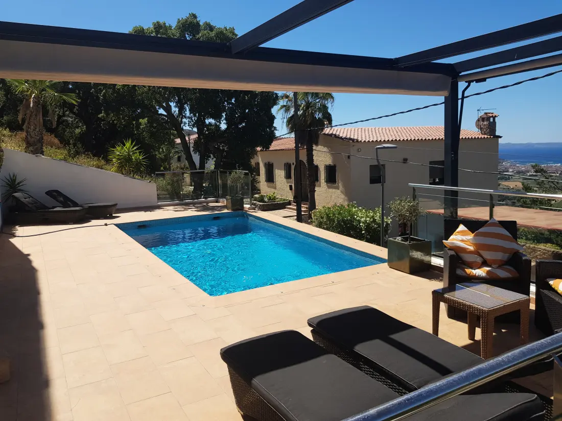 Maison de Vacances Roses 1006