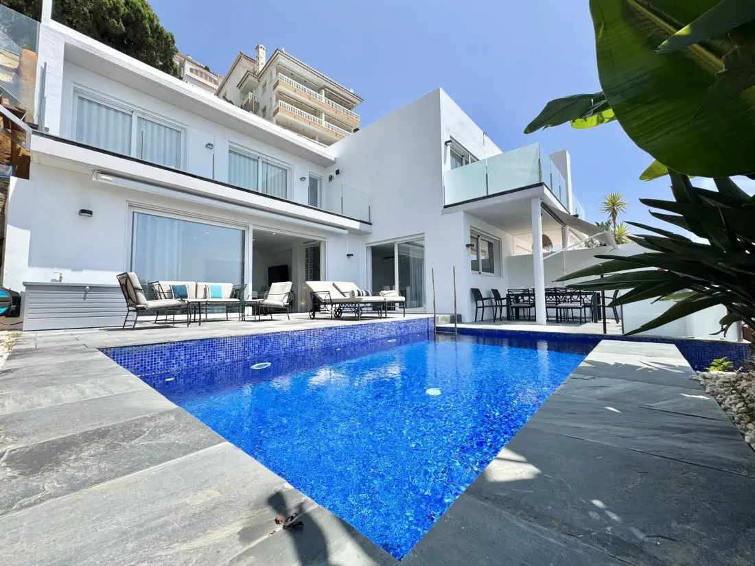 Maison de Vacances Roses 1024