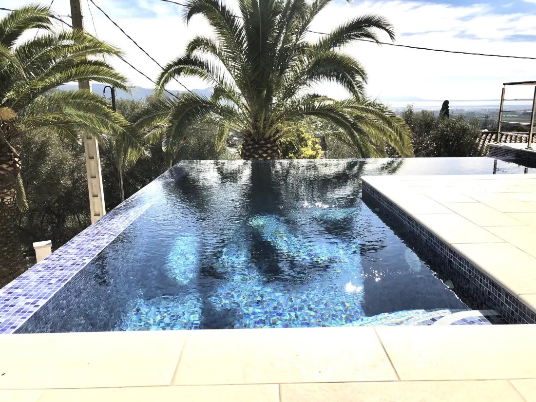 Maison de Vacances Roses 1055