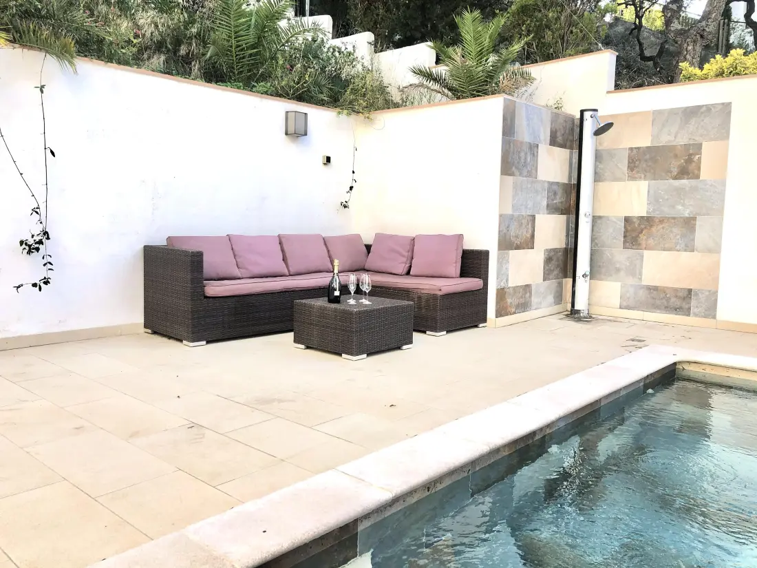 Maison de Vacances Roses 1072