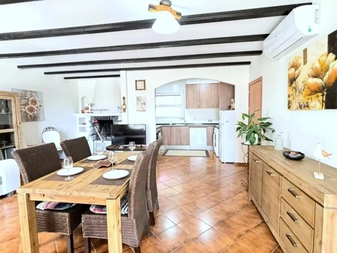 Maison de Vacances Roses 1180
