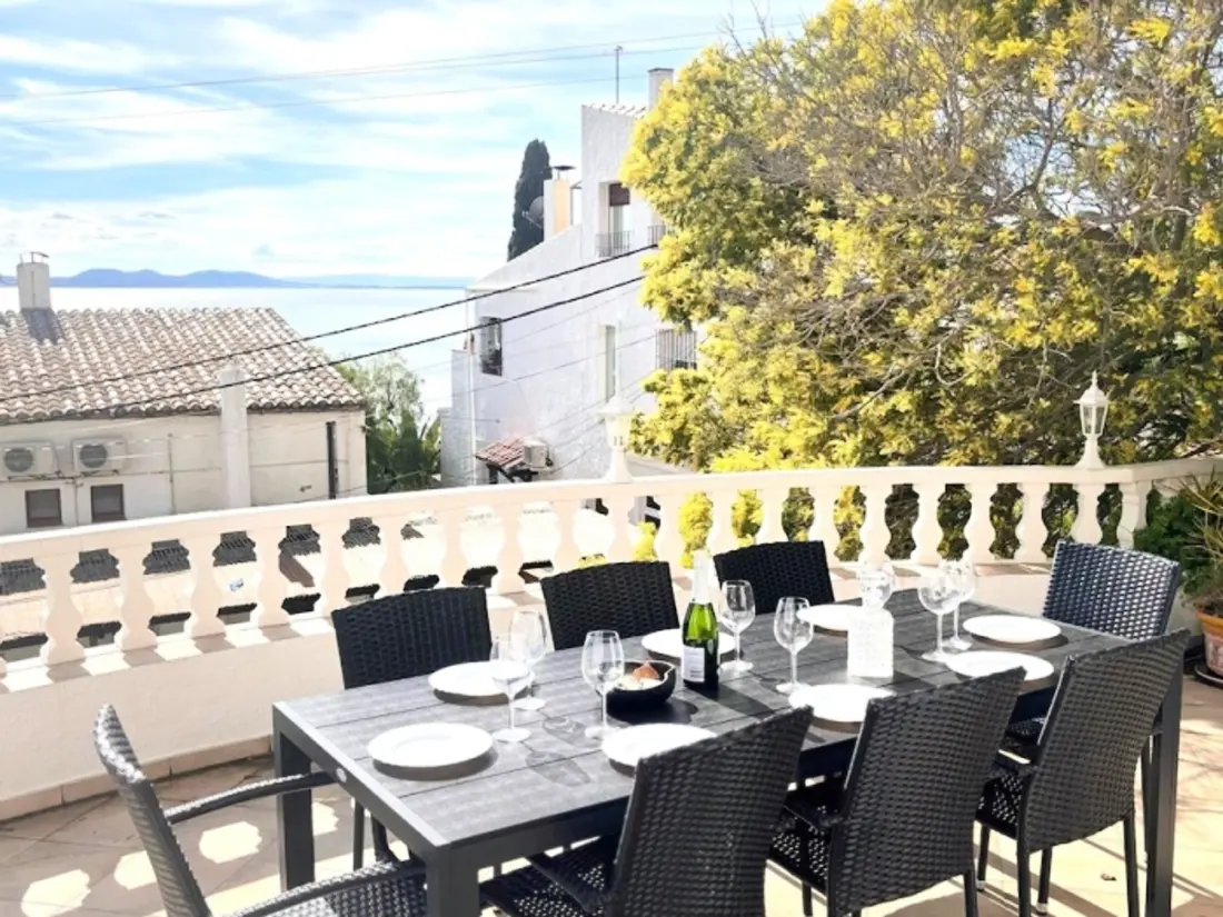 Maison de Vacances Roses 1180