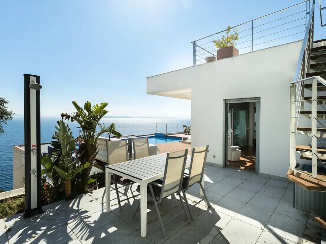 Maison de Vacances Roses 1206