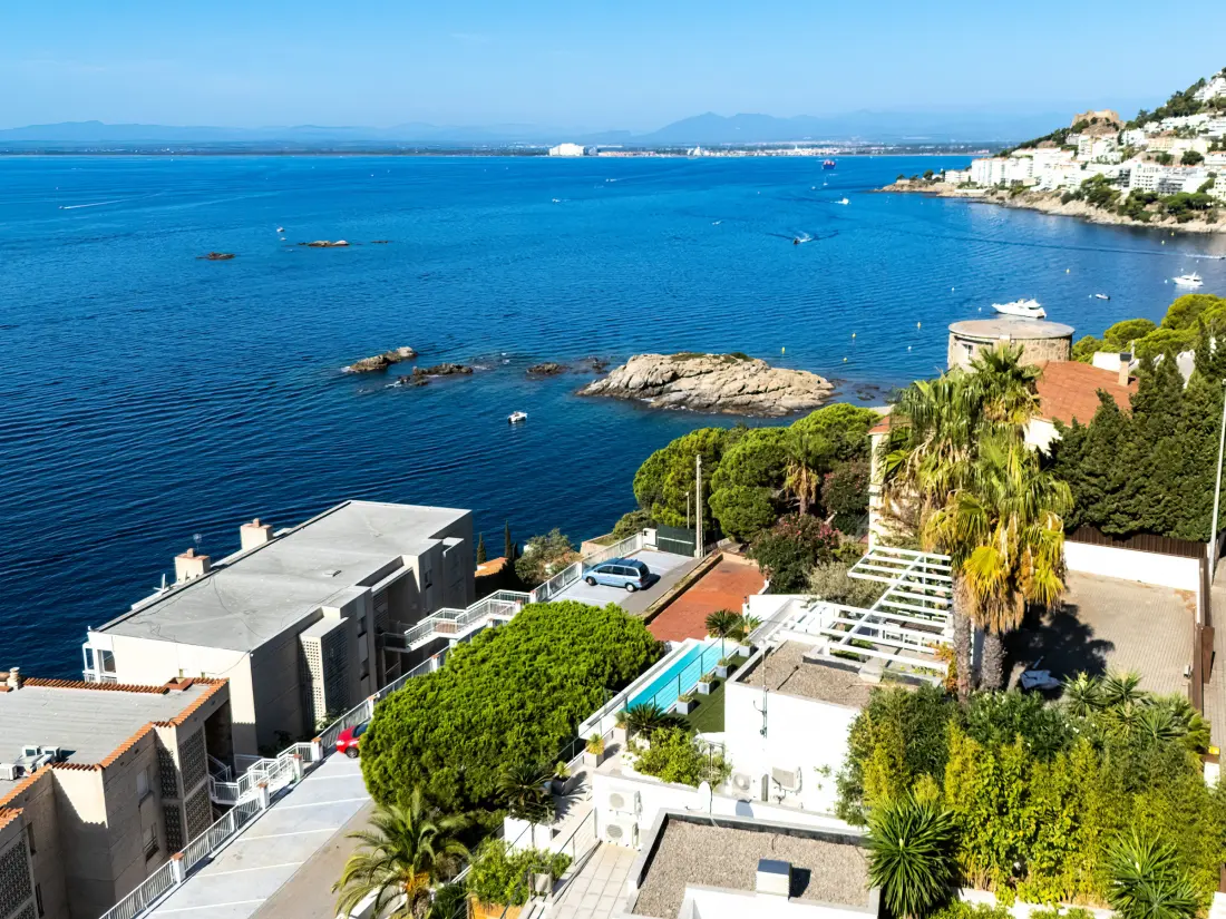 Maison de Vacances Roses 1206