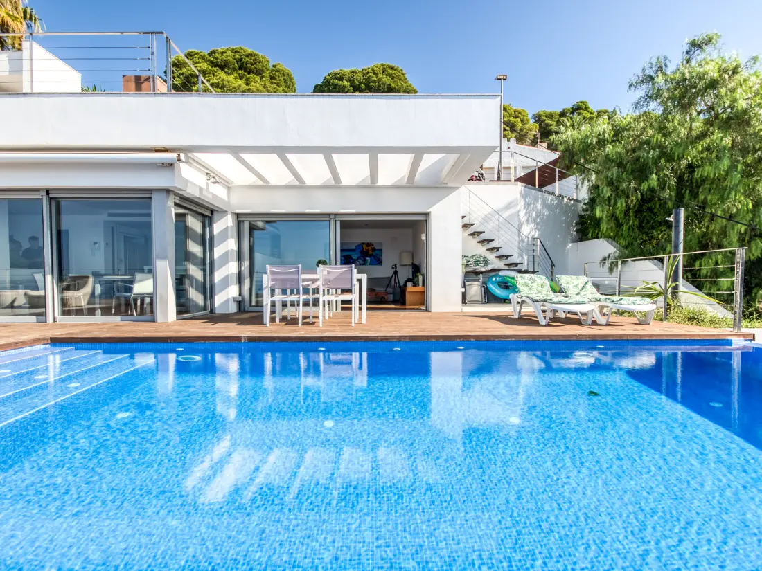 Maison de Vacances Roses 1206