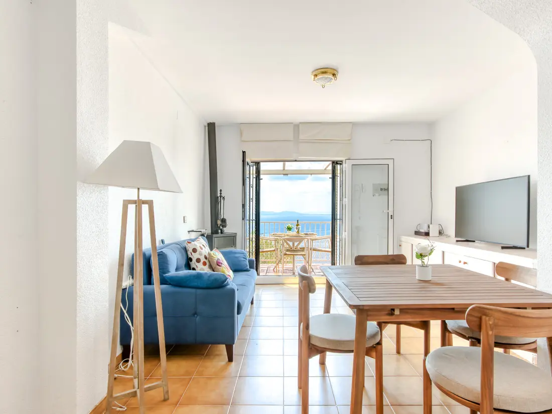 Maison de Vacances Roses 1239