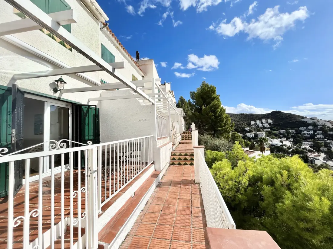 Maison de Vacances Roses 1239