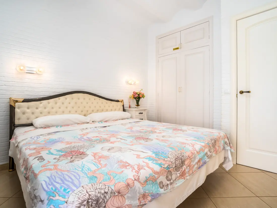 Maison de Vacances Roses 1309