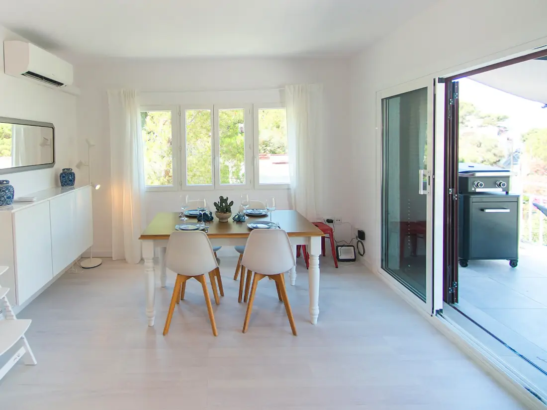 Location de Vacances Roses 1324