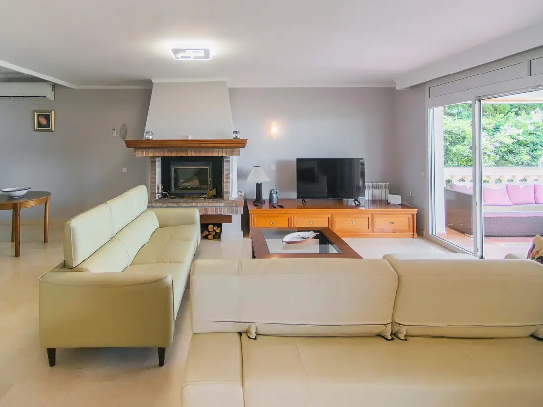 Maison de Vacances Roses 1325
