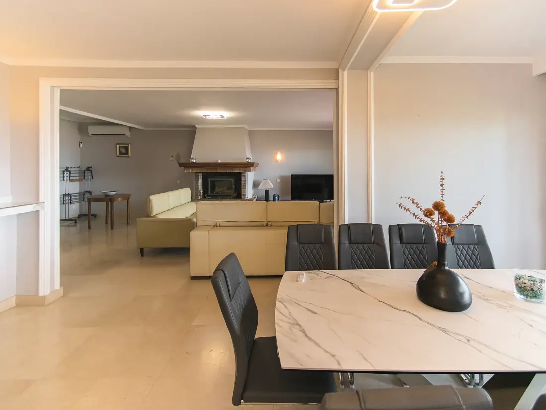 Maison de Vacances Roses 1325