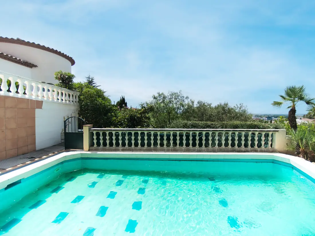 Maison de Vacances Roses 1332