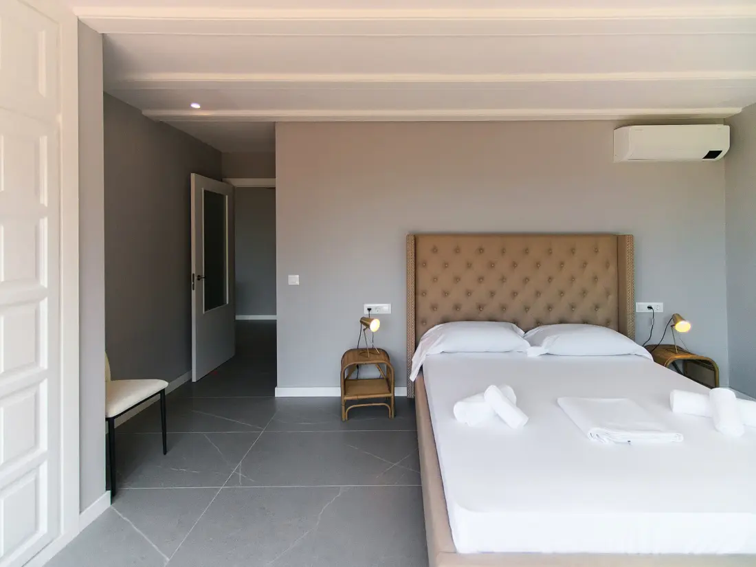 Maison de Vacances Roses 1332