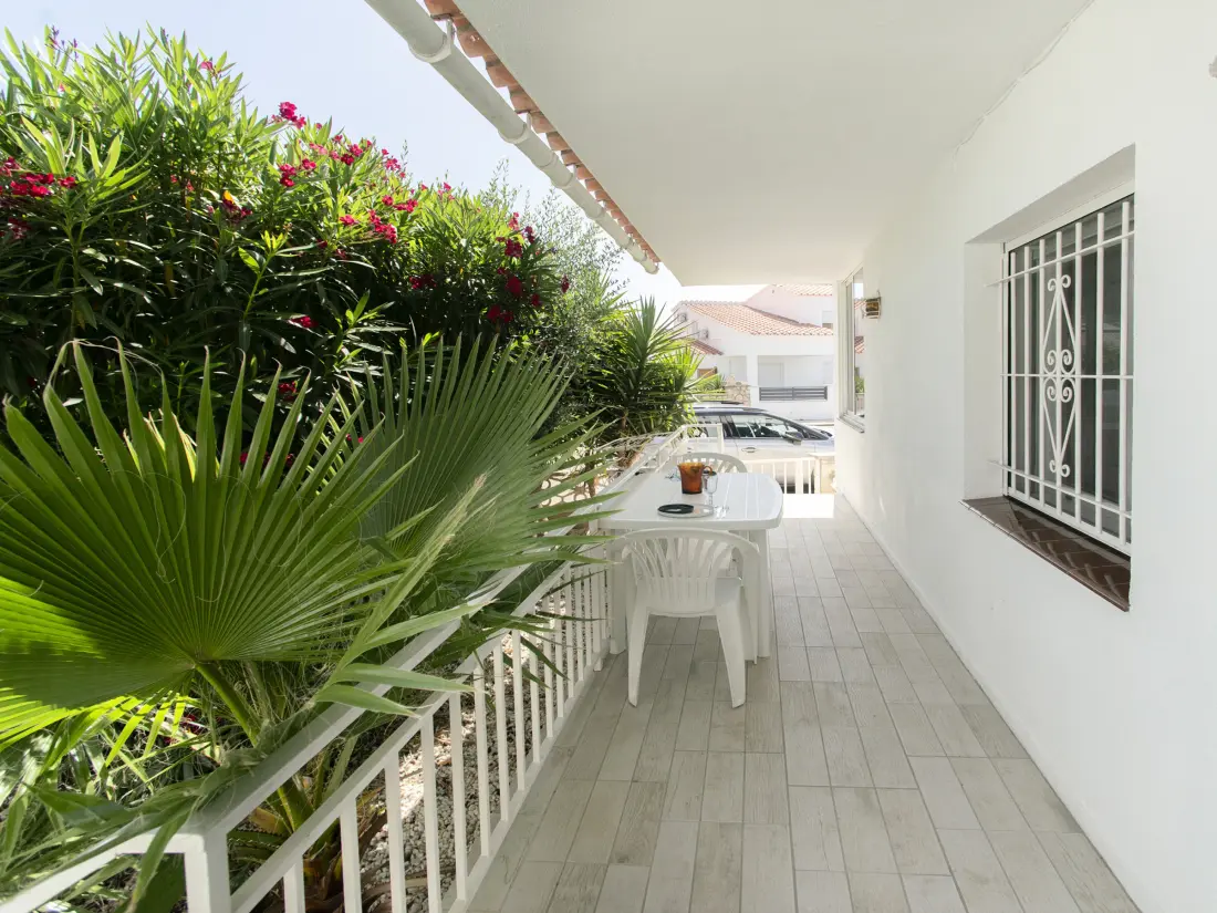 Maison de Vacances Roses 1375