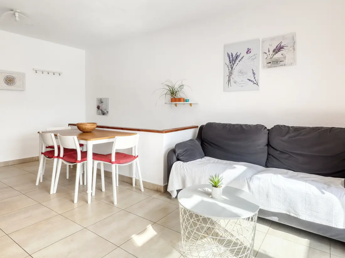 Maison de Vacances Roses 1379