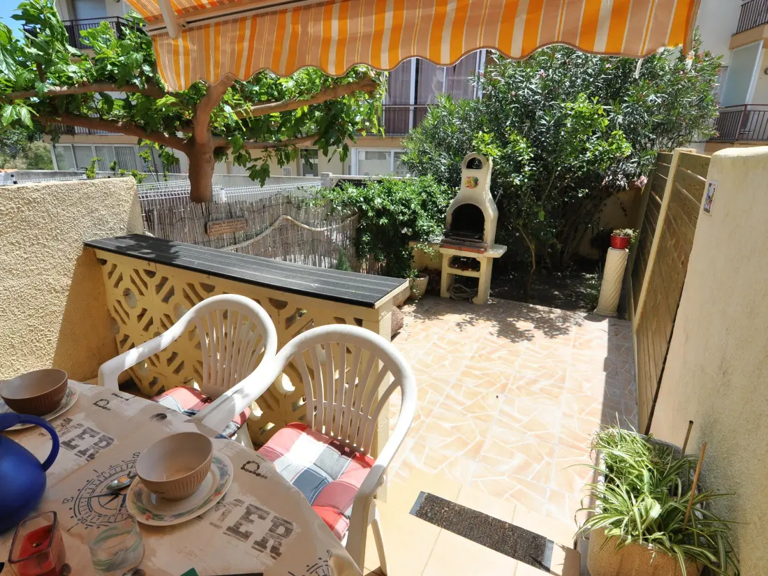 Maison de Vacances Roses 537