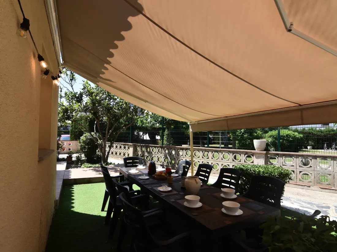 Maison de Vacances Roses 562