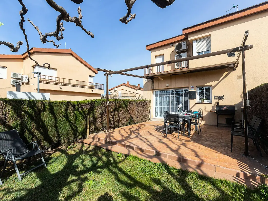 Maison de Vacances Roses 575