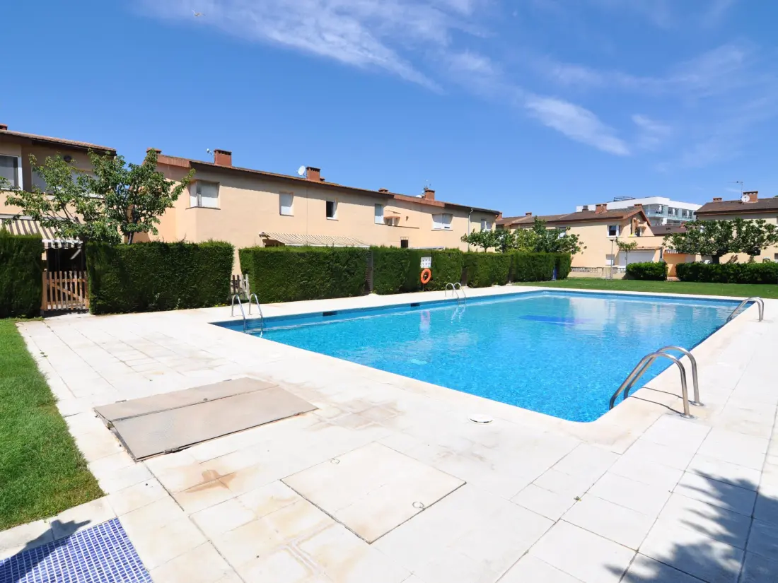 Maison de Vacances Roses 575
