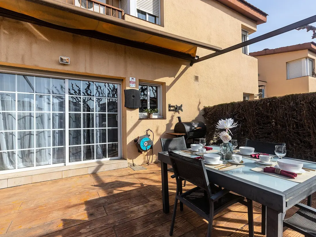 Maison de Vacances Roses 575