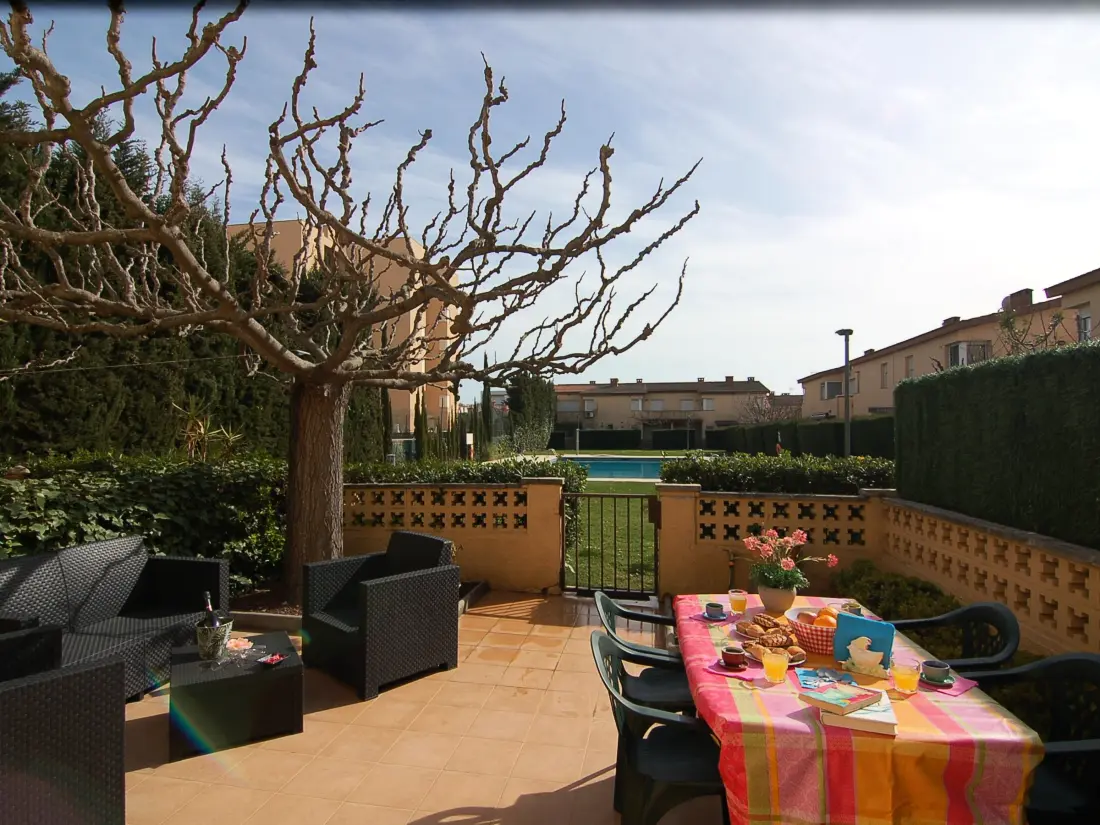 Maison de Vacances Roses 581