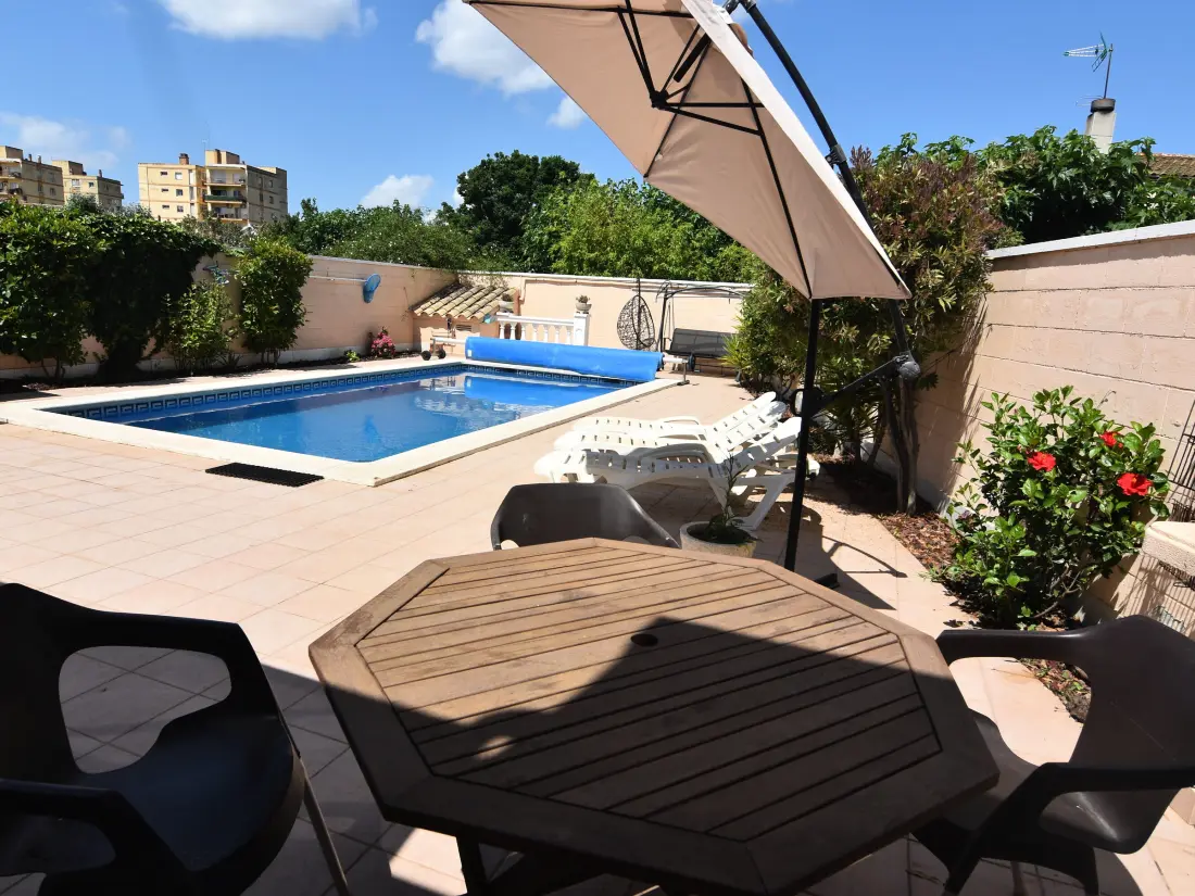 Maison de Vacances Roses 582