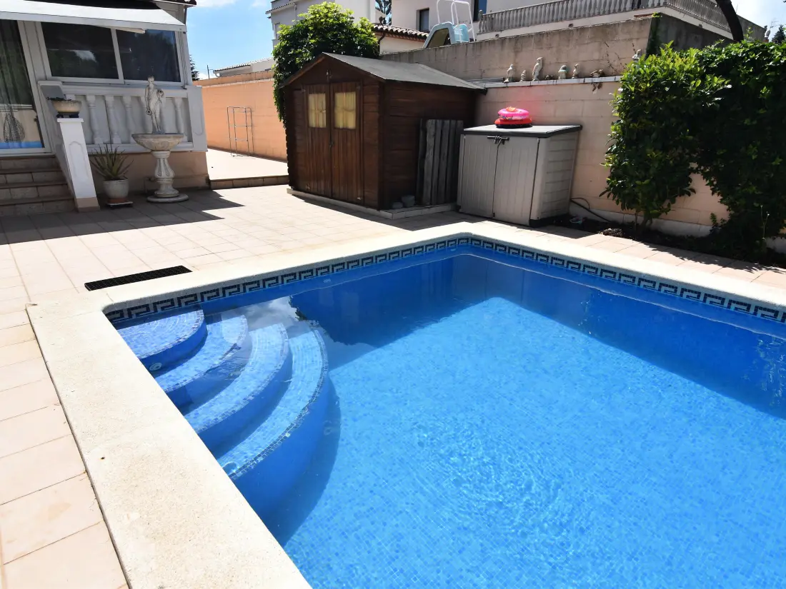 Maison de Vacances Roses 582