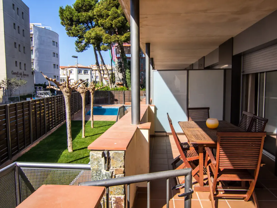 Location de Vacances Roses 682