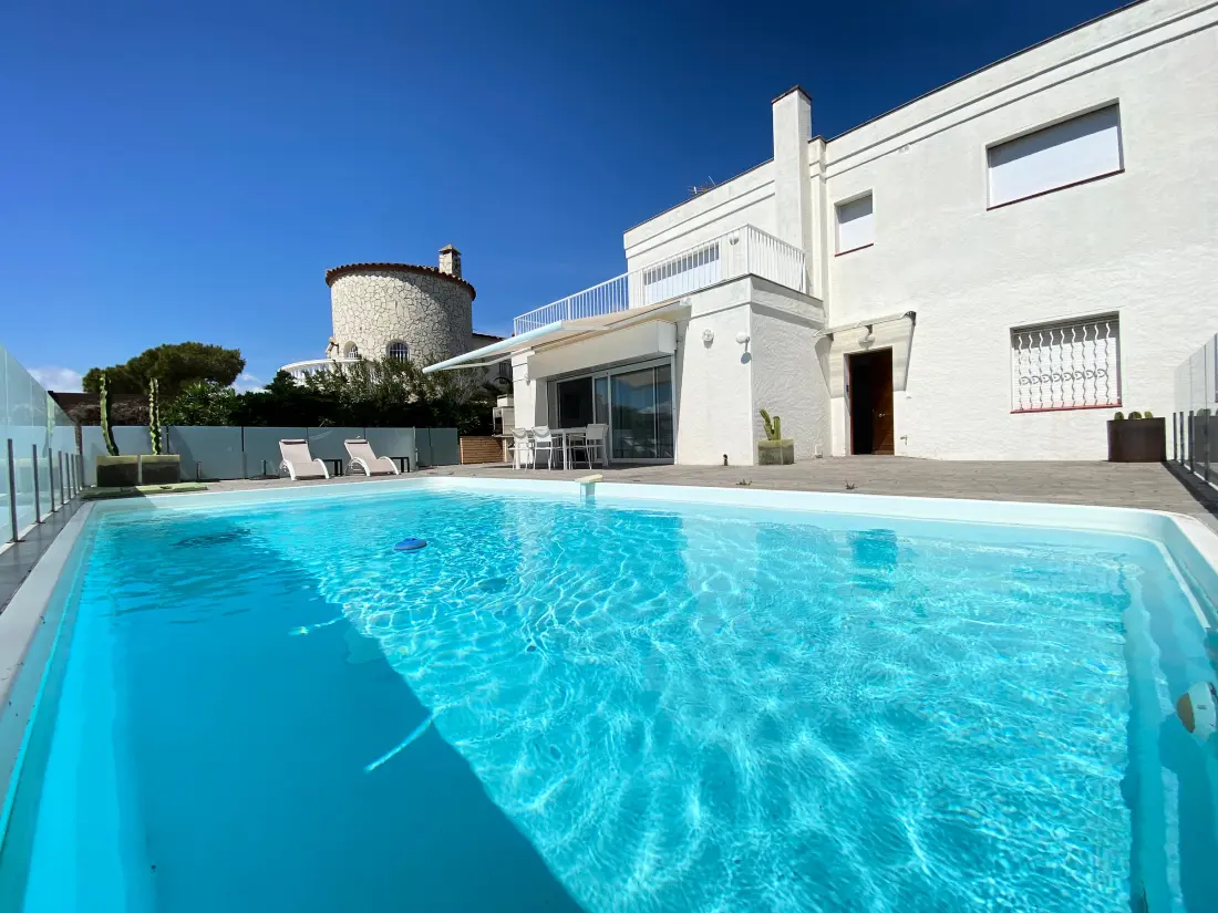 Maison de Vacances Roses 695