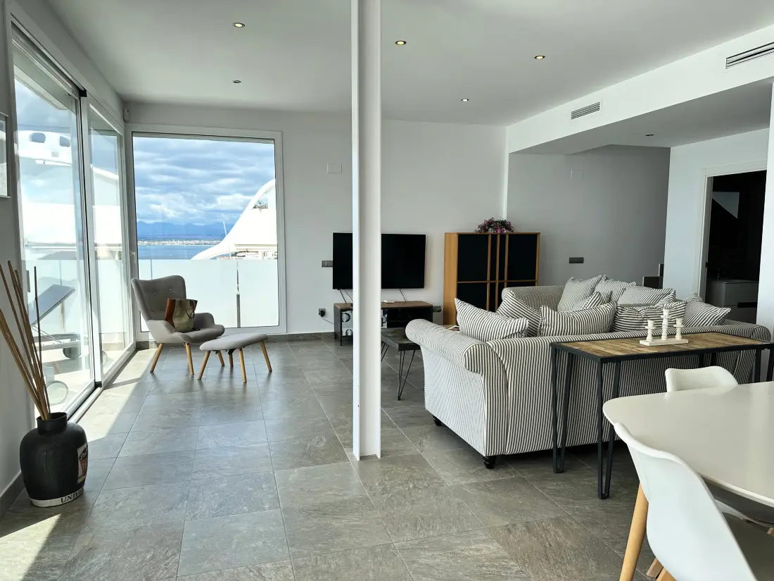 Maison de Vacances Roses 712