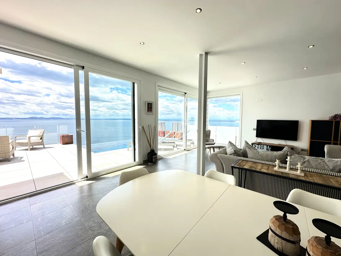 Maison de Vacances Roses 712