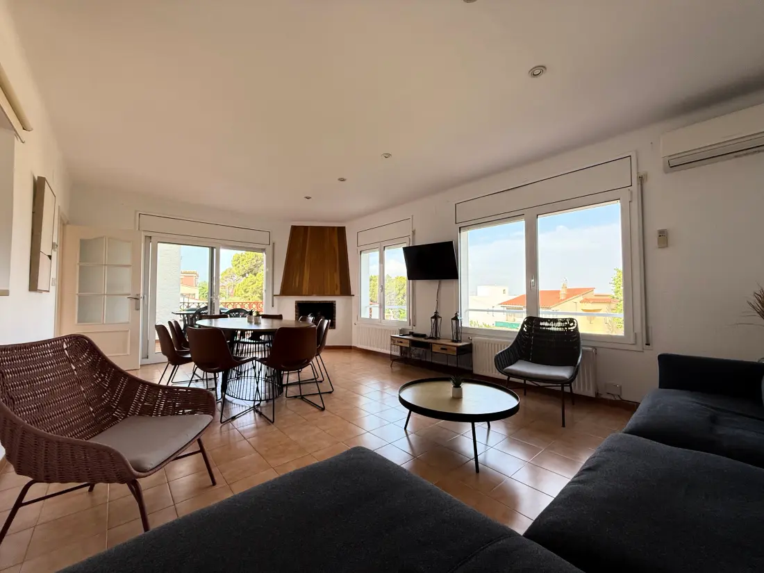 Maison de Vacances Roses 759