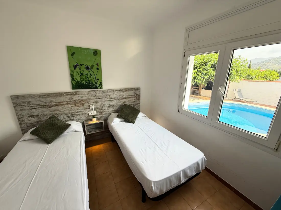 Maison de Vacances Roses 759