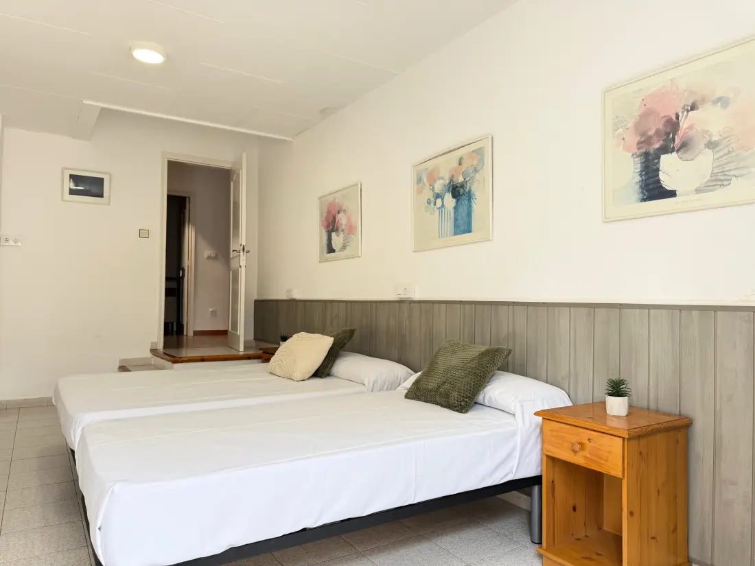 Maison de Vacances Roses 759