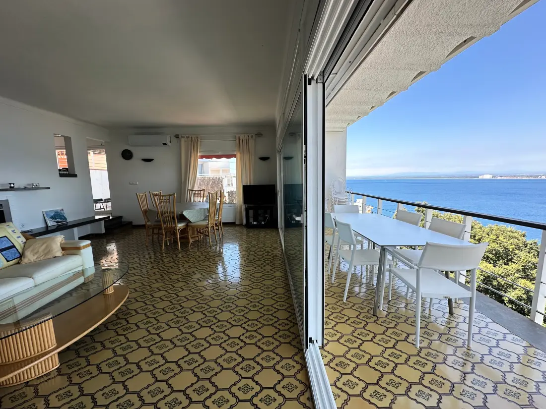 Maison de Vacances Roses 777