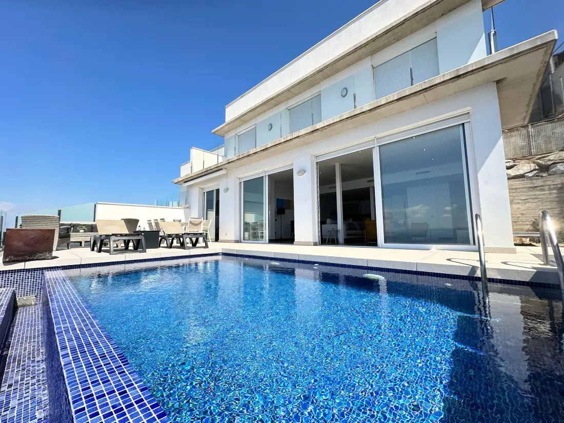 Maison de Vacances Roses 789