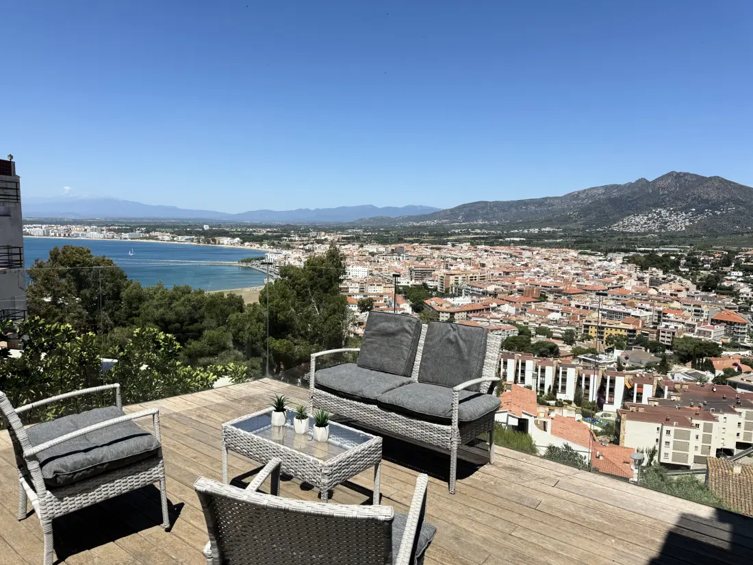Maison de Vacances Roses 799