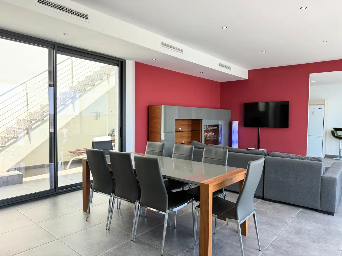 Maison de Vacances Roses 841