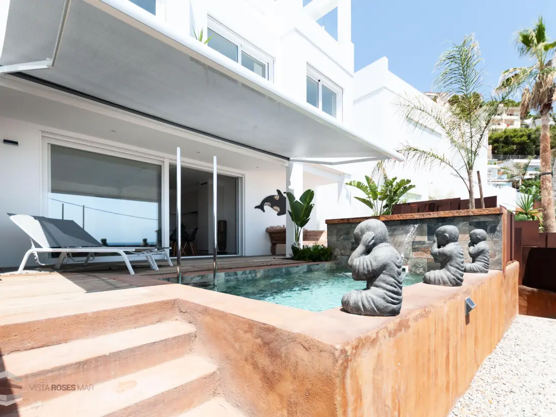 Maison de Vacances Roses 895