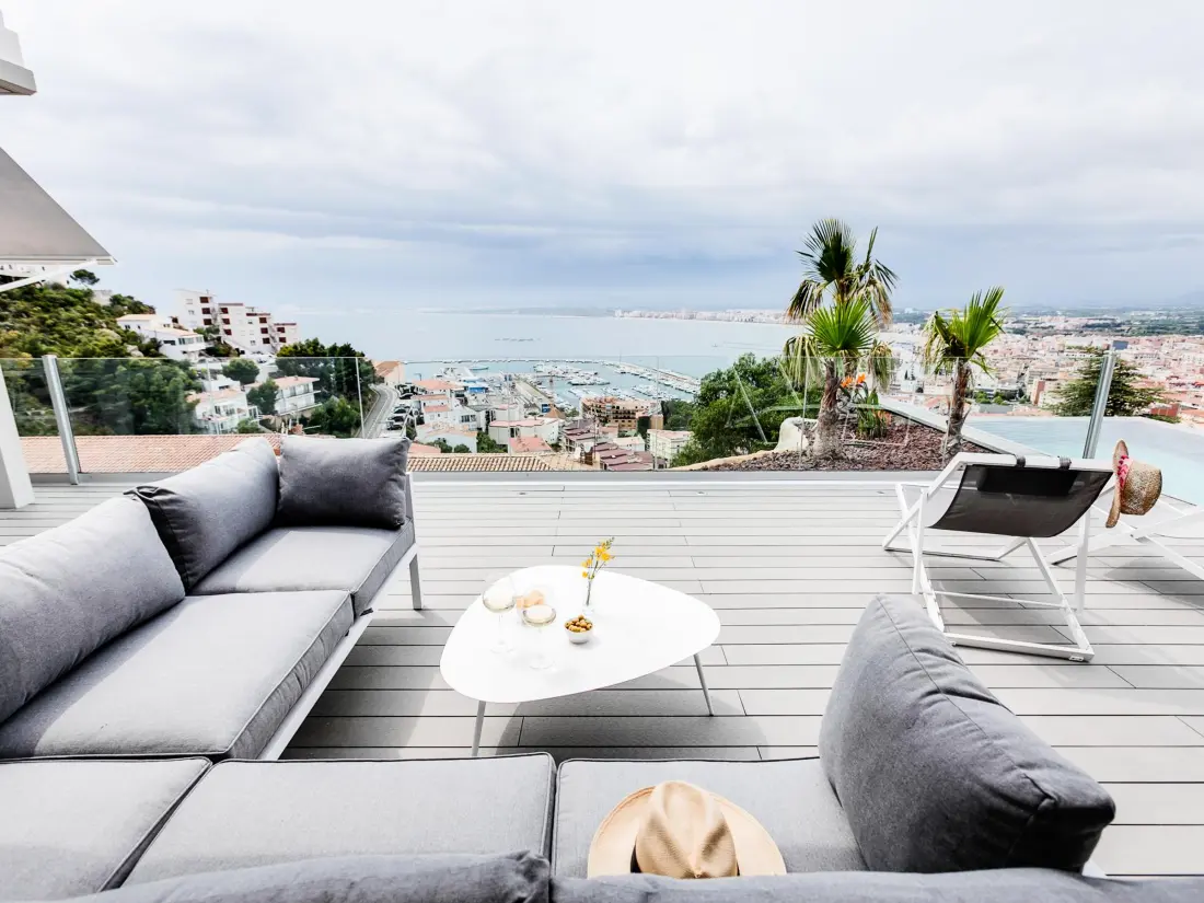 Maison de Vacances Roses 898