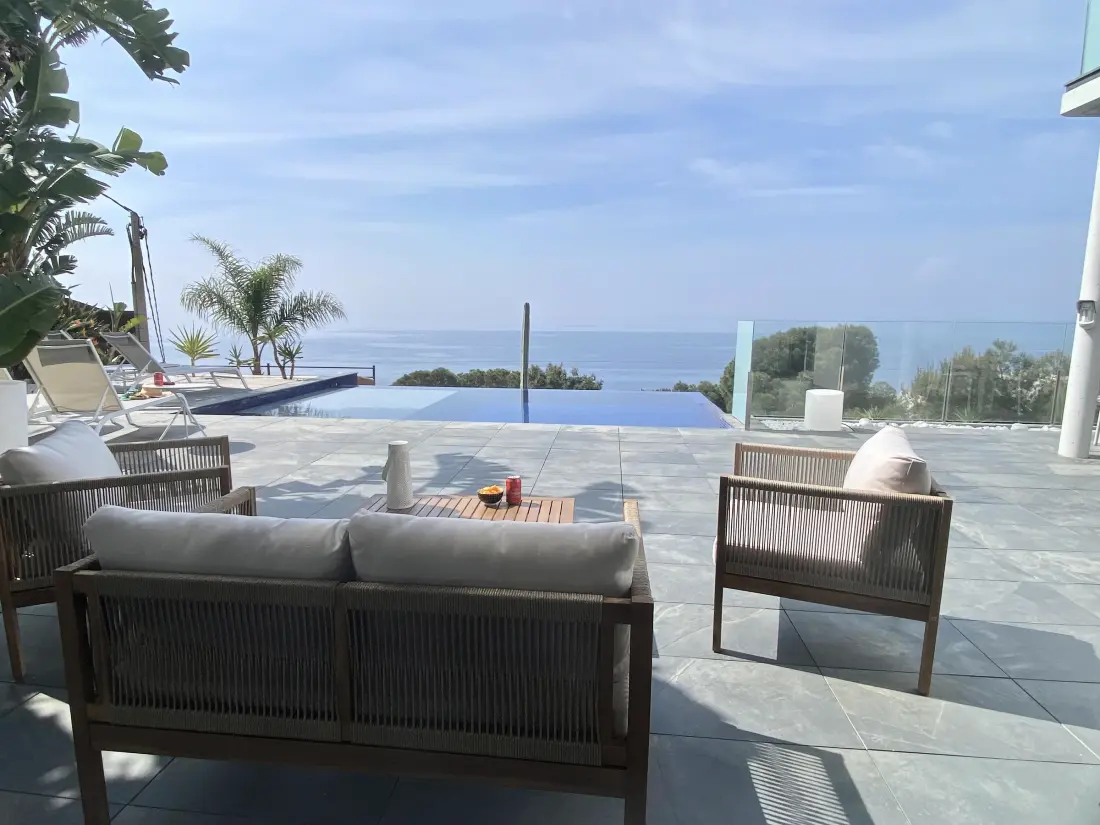 Maison de Vacances Roses 910