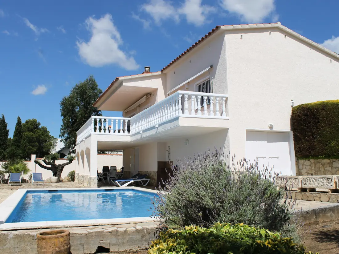 Maison de Vacances Roses 911