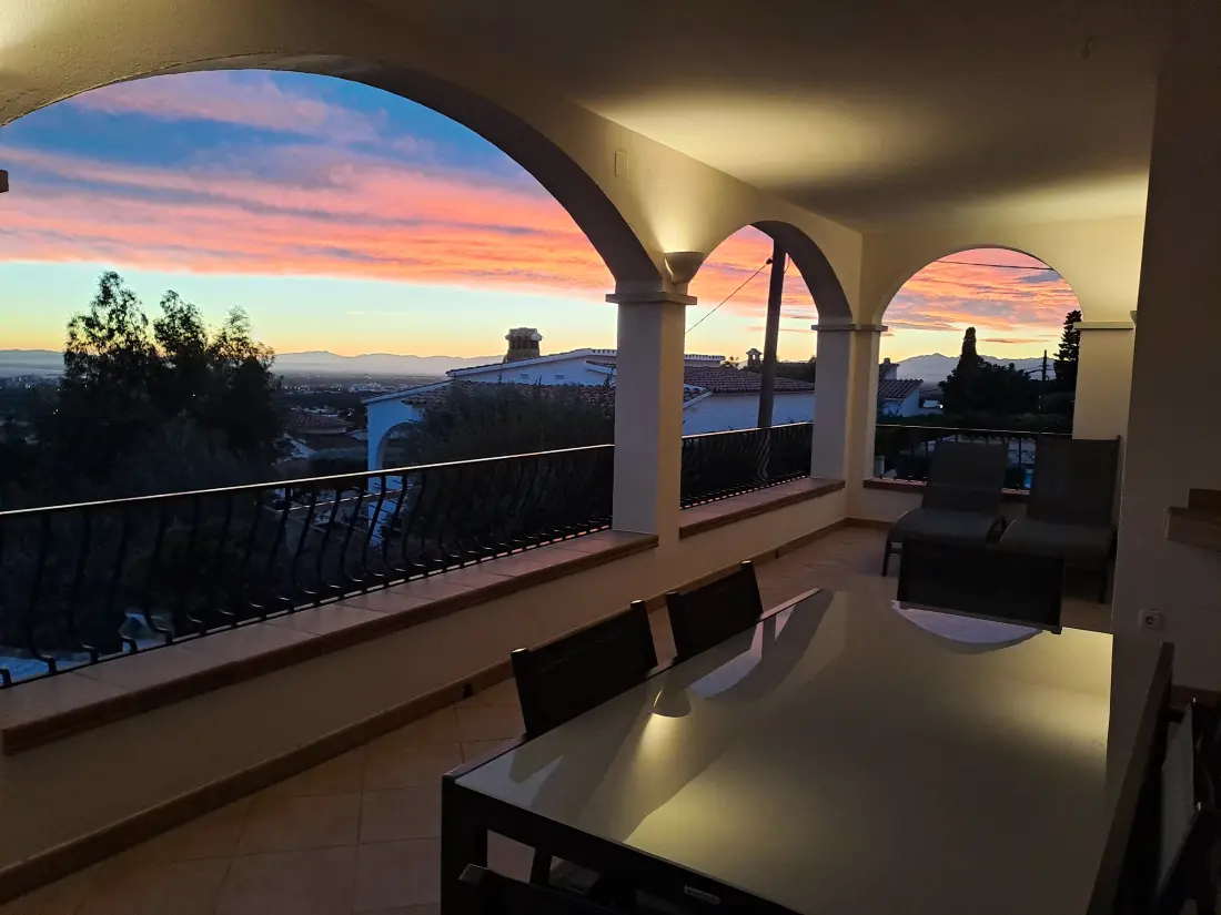 Maison de Vacances Roses 915